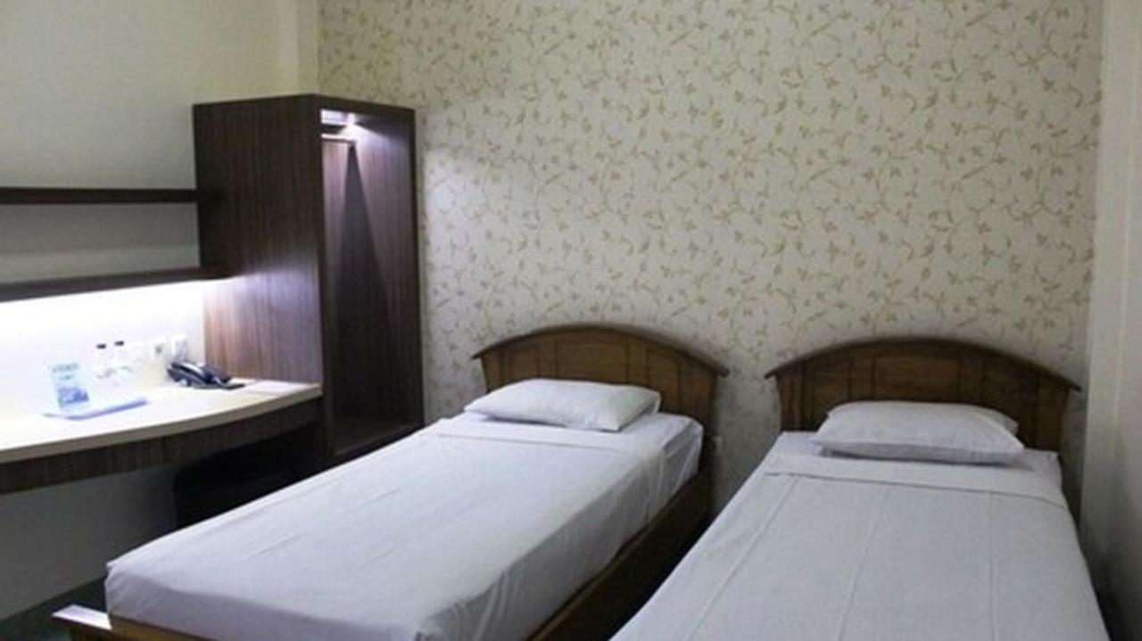 Hotel Besar بوروكيرتو المظهر الخارجي الصورة