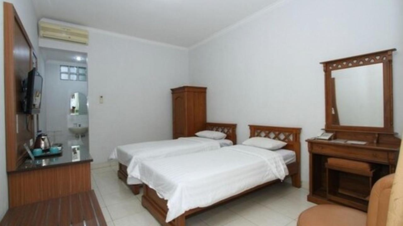 Hotel Besar بوروكيرتو المظهر الخارجي الصورة