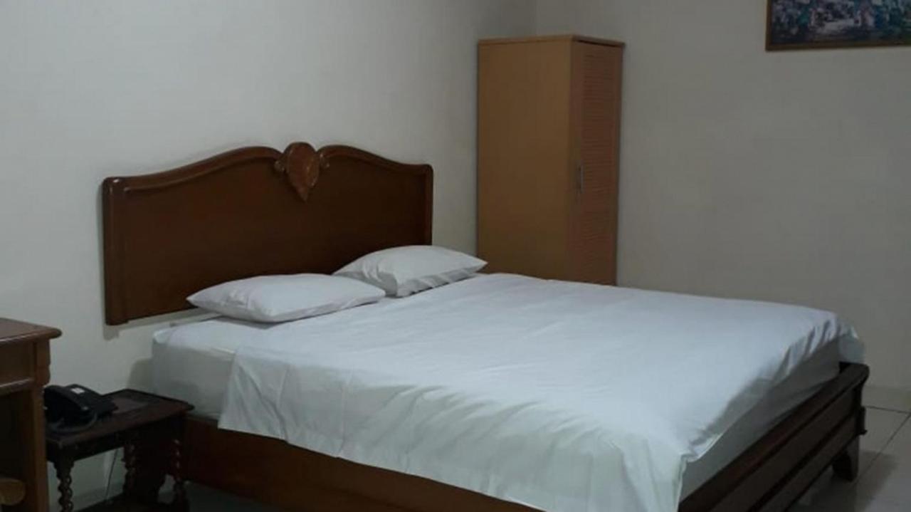 Hotel Besar بوروكيرتو المظهر الخارجي الصورة