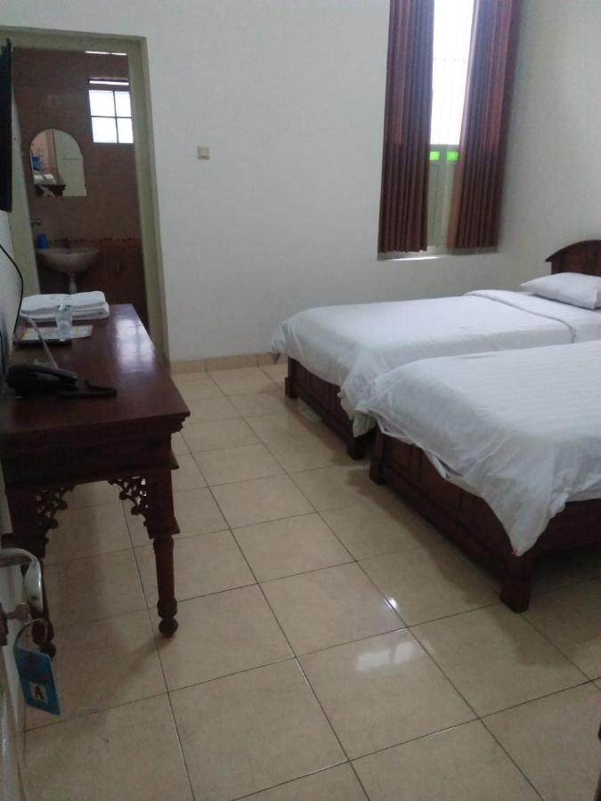 Hotel Besar بوروكيرتو المظهر الخارجي الصورة