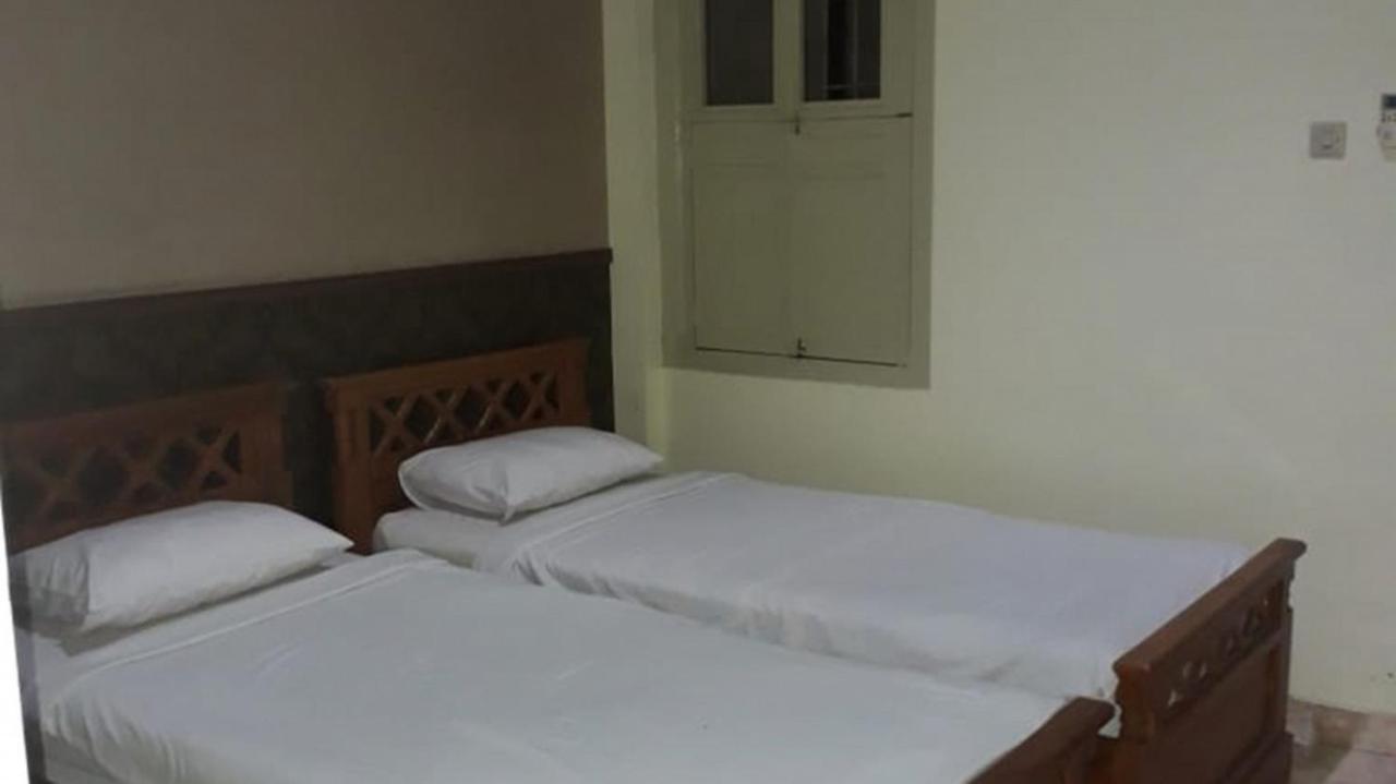 Hotel Besar بوروكيرتو المظهر الخارجي الصورة