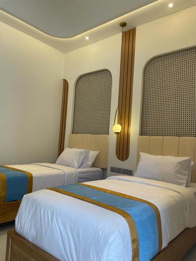Hotel Besar بوروكيرتو المظهر الخارجي الصورة