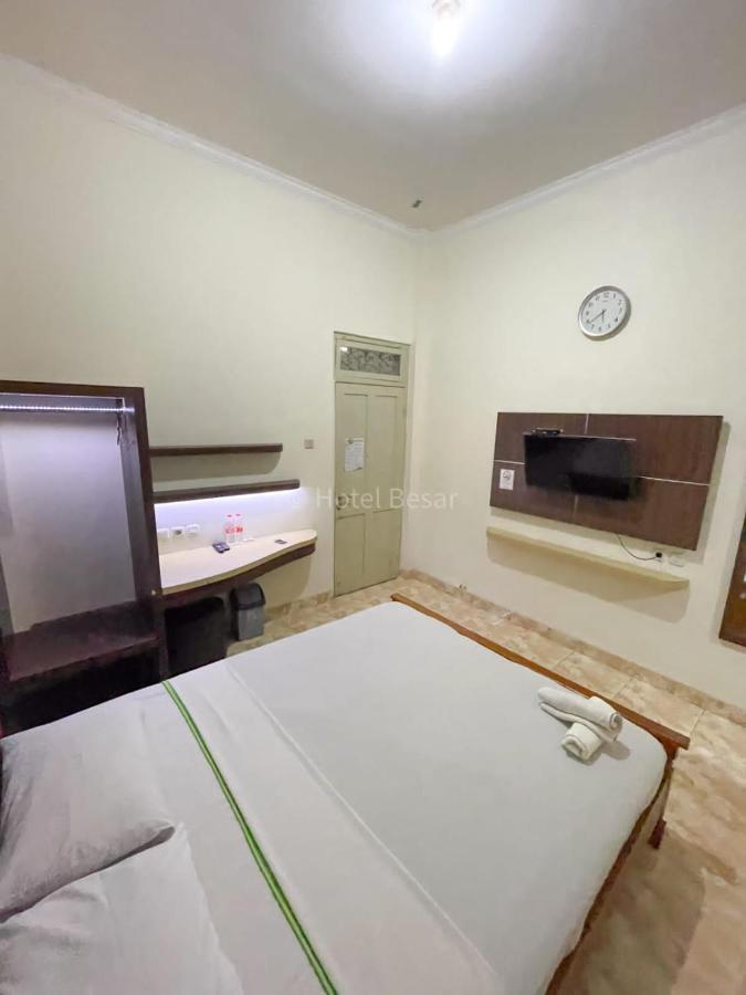 Hotel Besar بوروكيرتو المظهر الخارجي الصورة