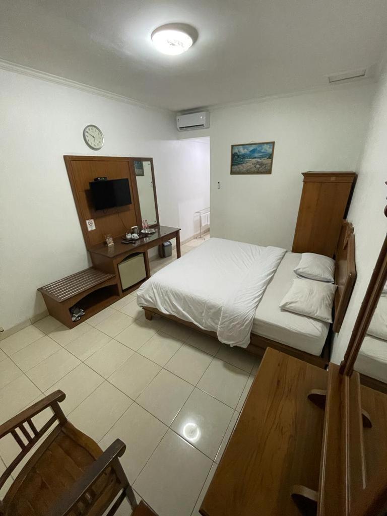 Hotel Besar بوروكيرتو المظهر الخارجي الصورة